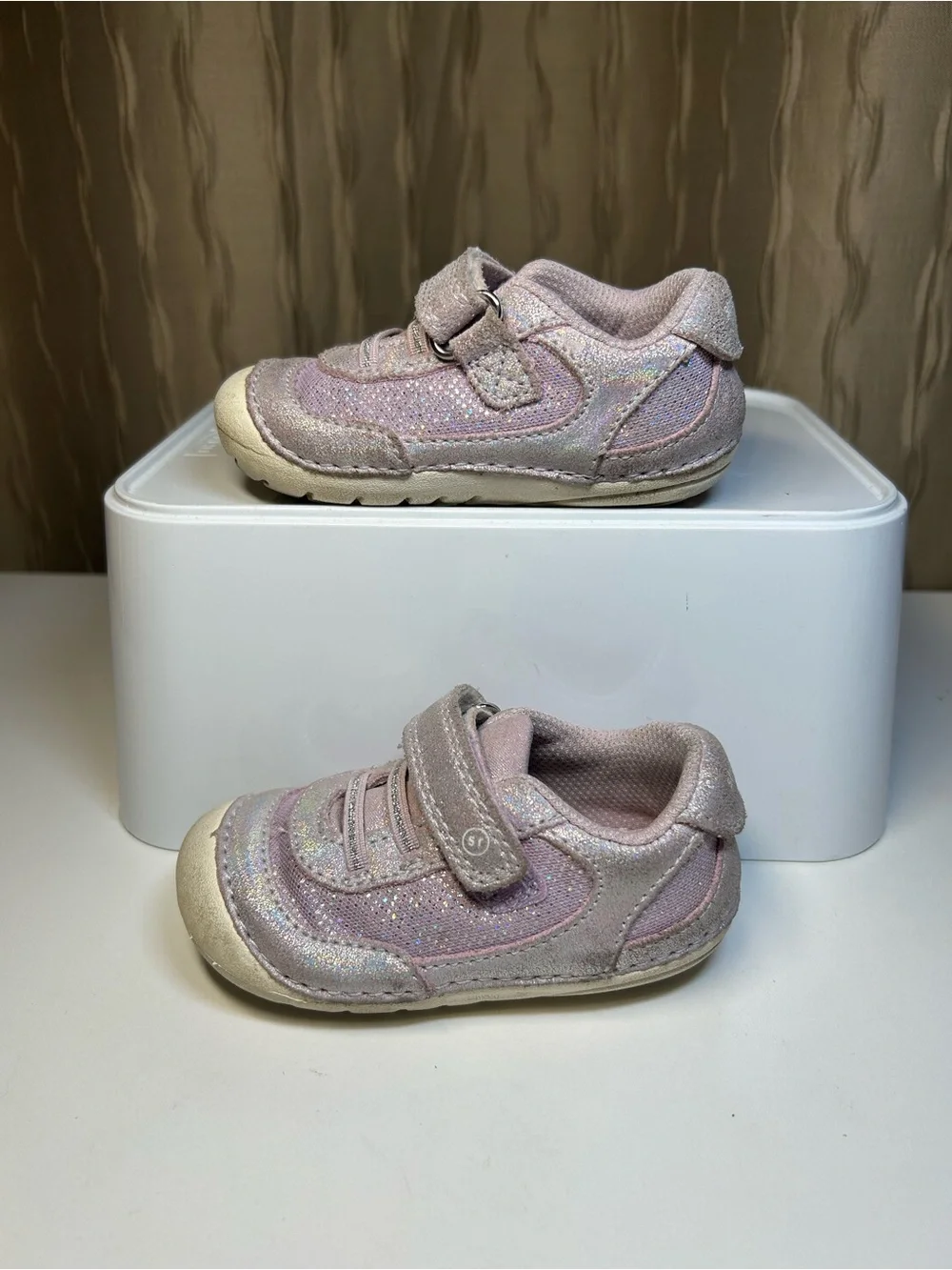Stride Rite SM Jazzy Baby Girl’s 5M Pink Silver Sparkle Velcro Sneakers